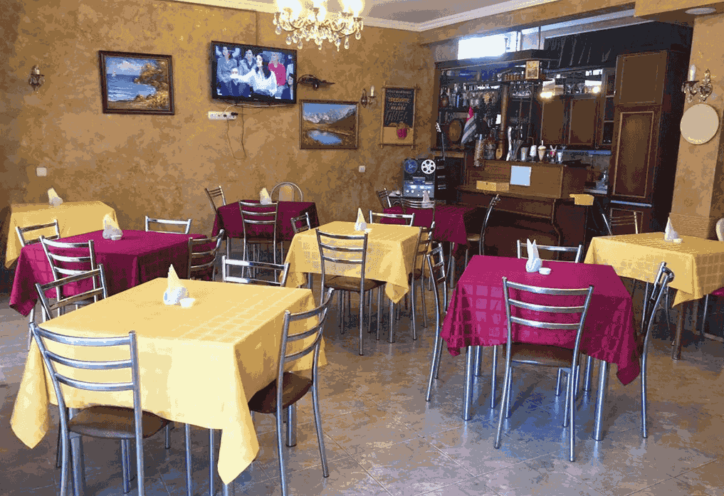 Гостевой дом Сказка в Гагра , кафе.png