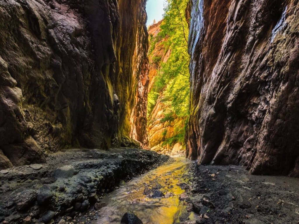 Карадахскую теснину, Дагестан.jpg Карадахскую теснину, Дагестан.jpg