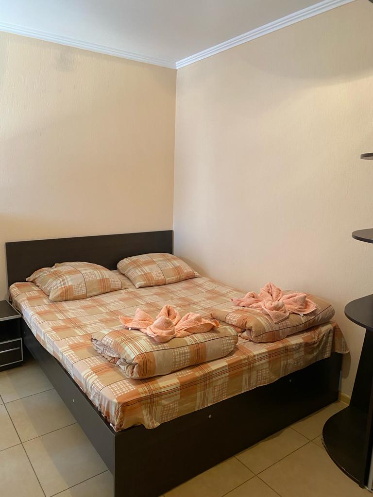 Гостевой дом Уют- двуспальная кровать.jpg Гостевой дом Уют- двуспальная кровать.jpg