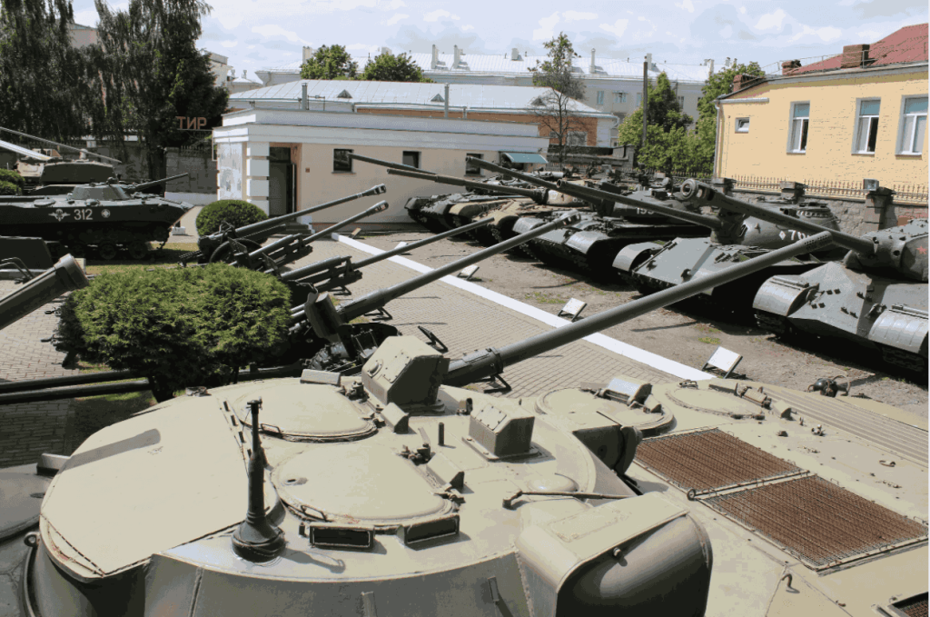 Музей воинской славы, гомель экспозиция танков_1.png