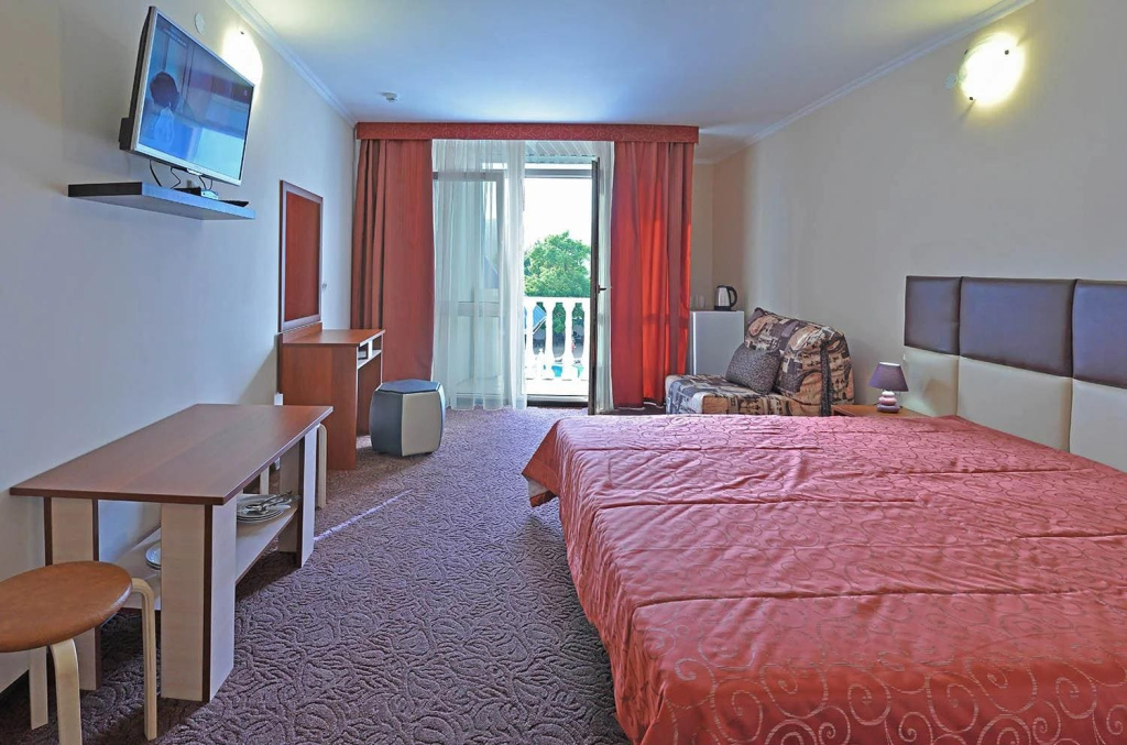 База отдыха Русалочка, Лермонтово- трехместный номер.jpg