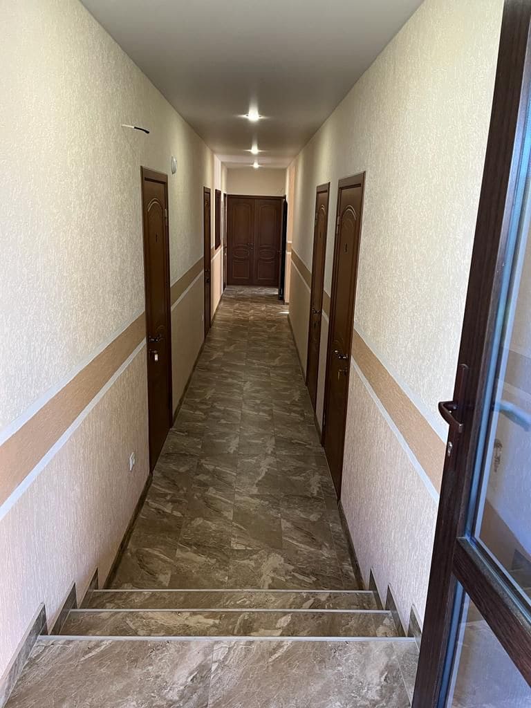 Гостевой дом Южное море в Кабардинке- вид на коридор.jpg