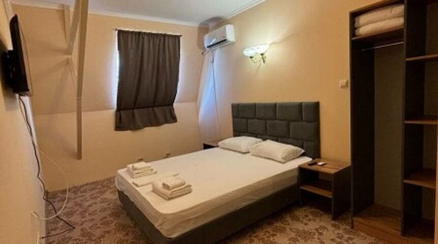 Апарт-отель Кристалл вид номера.jpg