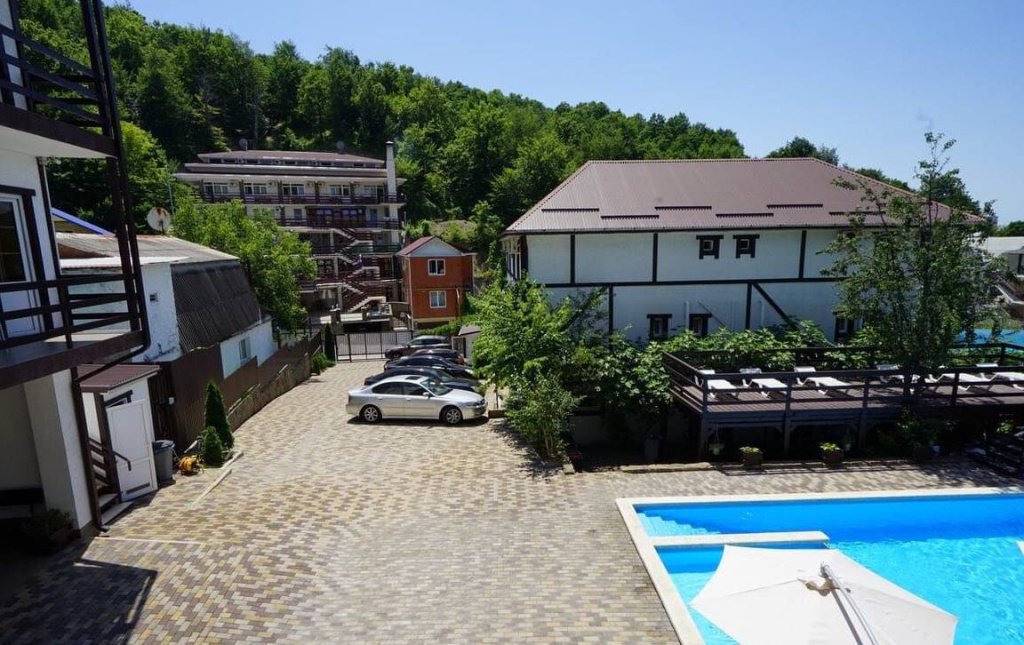 Гостевой дом Виноград в Лермонтово вид из гостевого дома.jpg