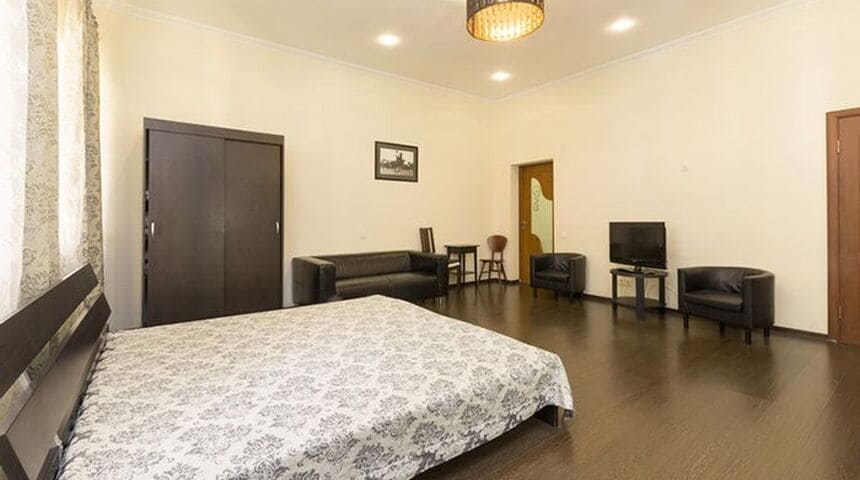 Отель Водопад в Новом Афоне, номер студия.jpg