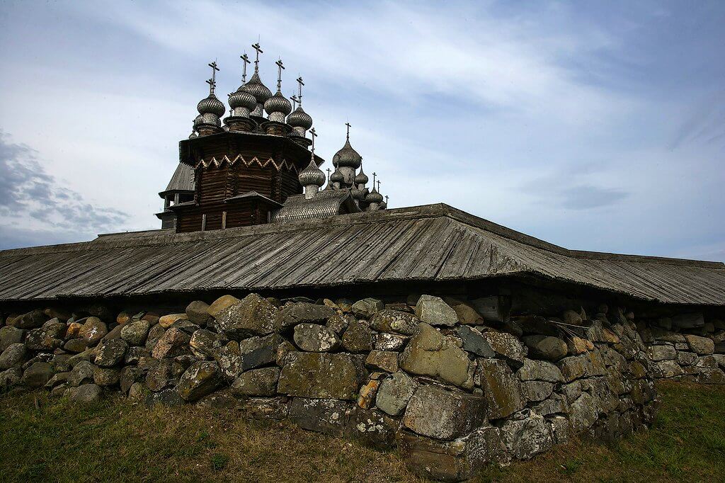 ограда , кижи.jpg