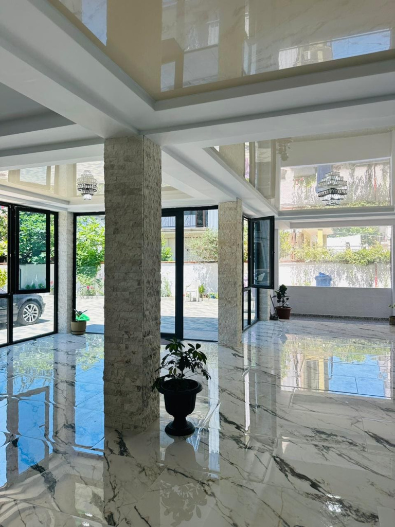 ГД Флагминго фое.jpg