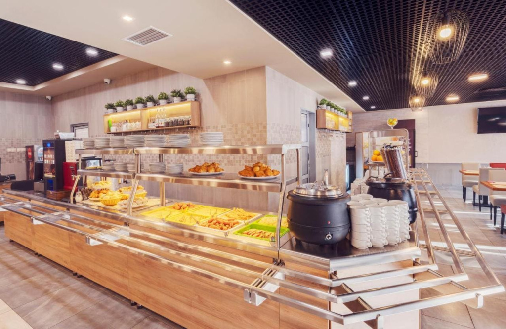 Максима Панорама 4- ресторан.jpg Максима Панорама 4- ресторан.jpg