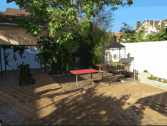 Гостевой дом Черноморский ковчег- мангал на территории_12.png