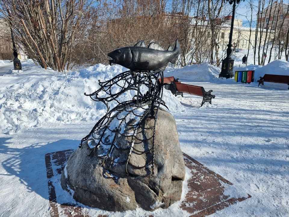 Памятник Треске в Мурманске_1.jpg