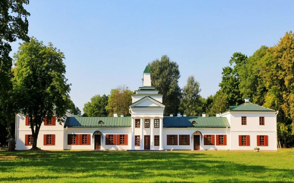 Залесье -усадьба Огинского, вид летом.jpeg