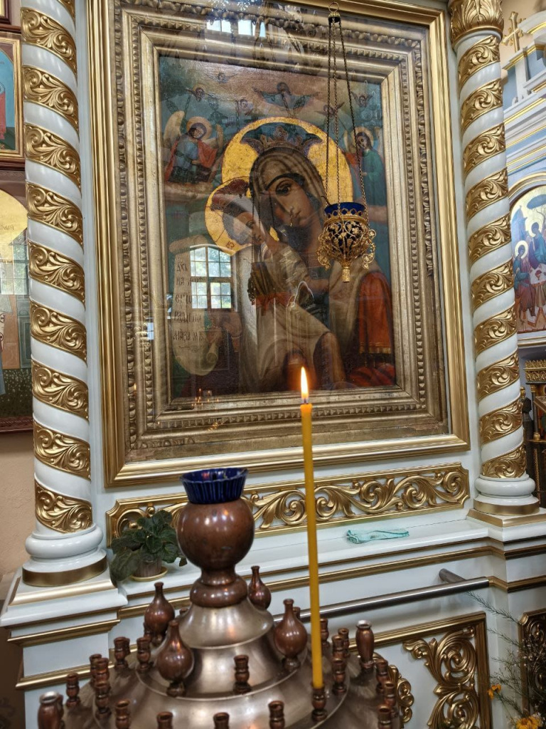 Толочин иконы.jpg Толочин иконы.jpg