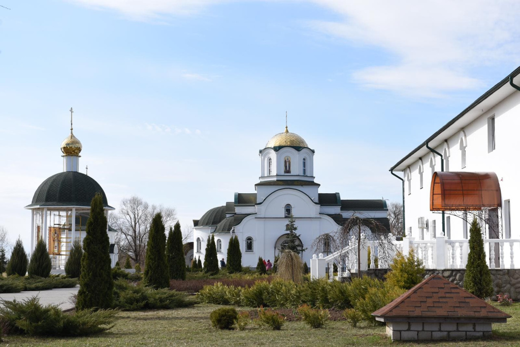 Барколабово, вид сбоку.jpg