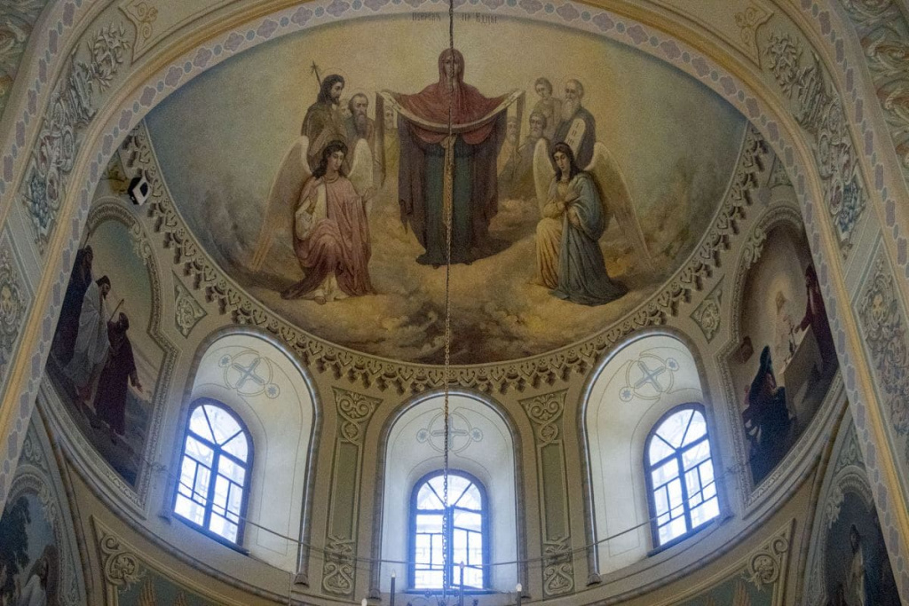 Собор Богоматери Всех Скорбящих Радость, Свияжск.jpg