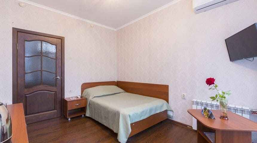 Санаторий имени Анджиевского, город Ессентуки - номер.jpg