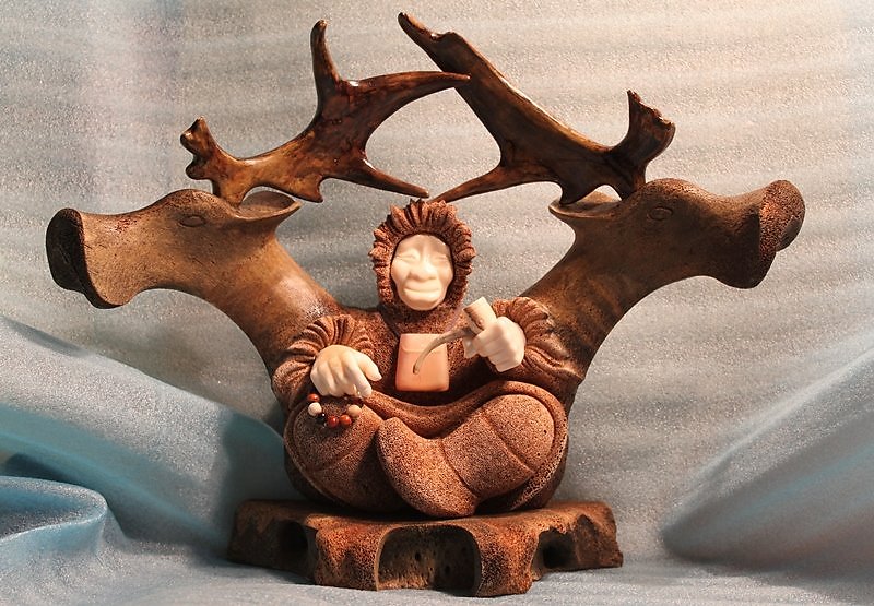 Статуэтки из рога, Камчатка.jpg