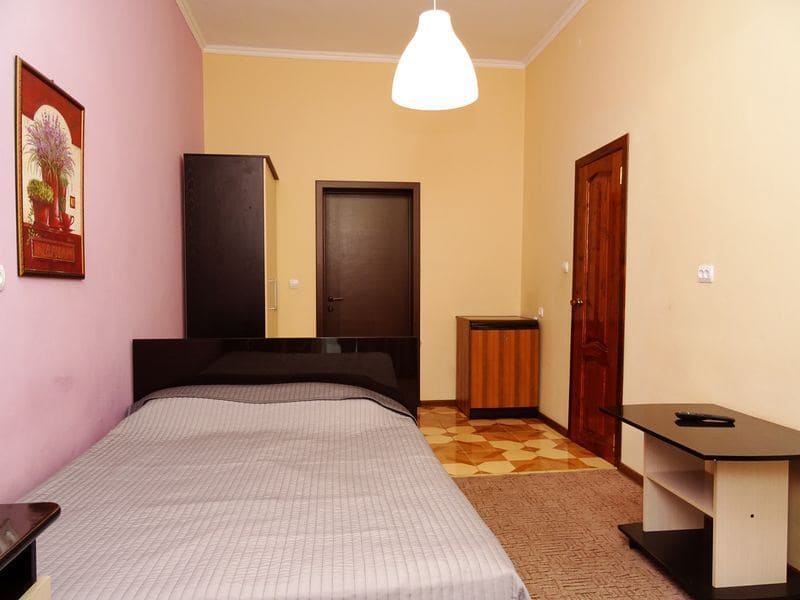 Гостевой дом Валентина в Геленджике- сбоку номер.jpg Гостевой дом Валентина в Геленджике- сбоку номер.jpg