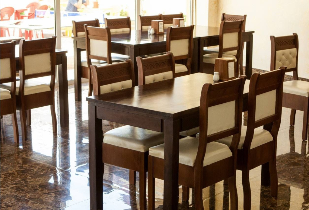 Отель Евразия Батуми- столовая.jpg