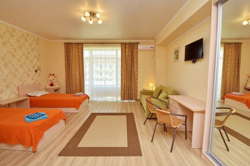 Гостевой дом Апельсин на Азовском море,номер 4-х местный.jpg