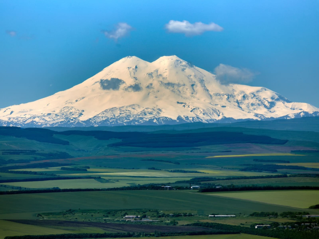 Эльбрус красивый вид.jpeg