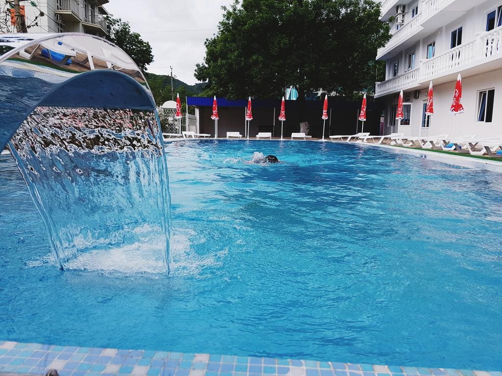 База отдыха Русалочка, Лермонтово- бассейн.jpg