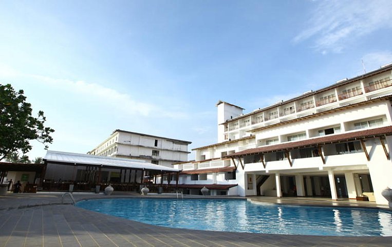 Citrus Hikkaduwa 4 бассейн.jpg Citrus Hikkaduwa 4 бассейн.jpg