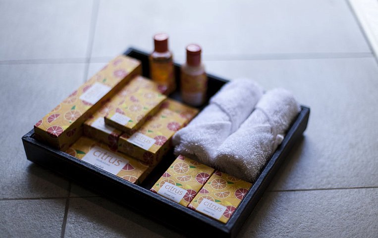 Citrus Waskaduwa 5 масла.jpg Citrus Waskaduwa 5 масла.jpg