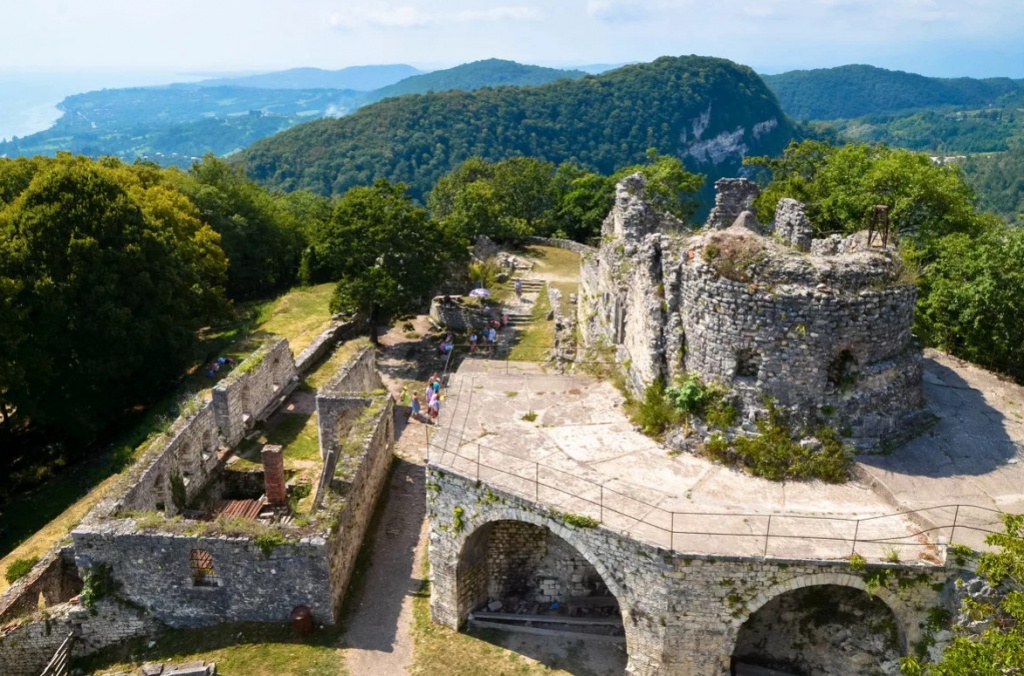 анакопийская крепость.jpg анакопийская крепость.jpg