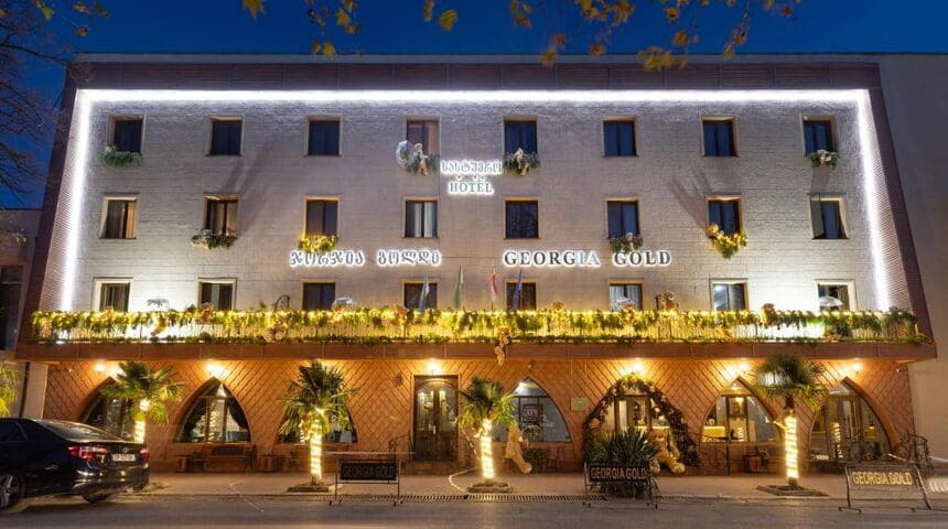 GORI INN 5 фасад.jpg