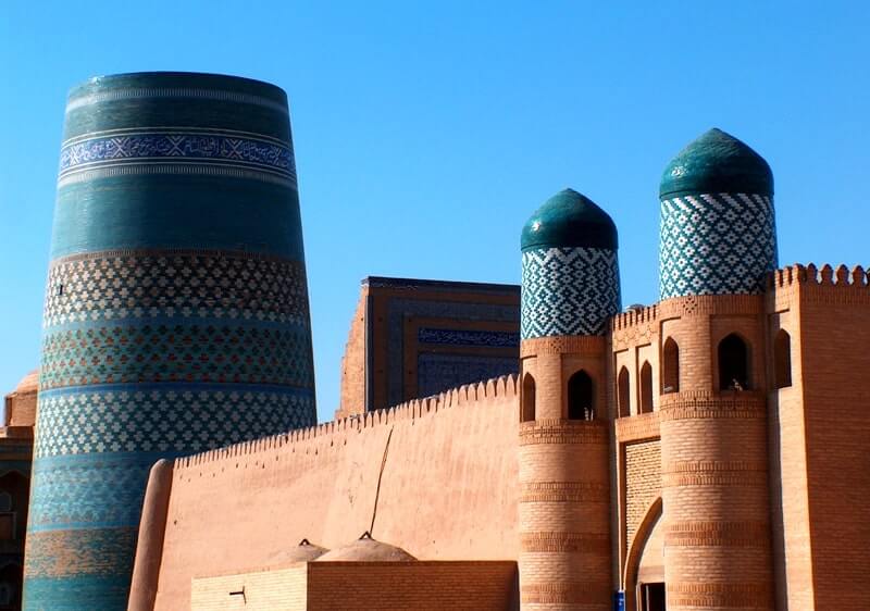 День 6 минарет Кальта-Минар 2.jpg День 6 минарет Кальта-Минар 2.jpg