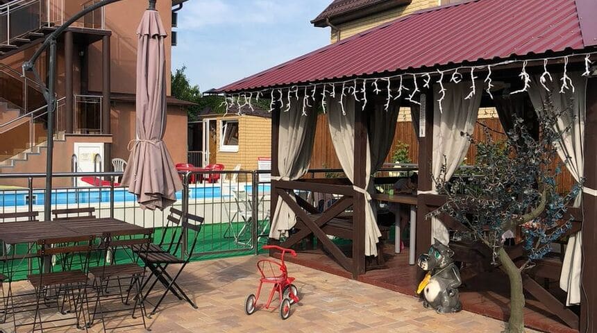 Гостевой дом Гранат в Джемете, Анапа- беседка.jpg