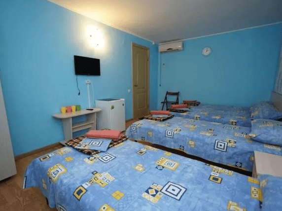 Гостевой дом Виноград в Лермонтово, номер на 3х человек.png