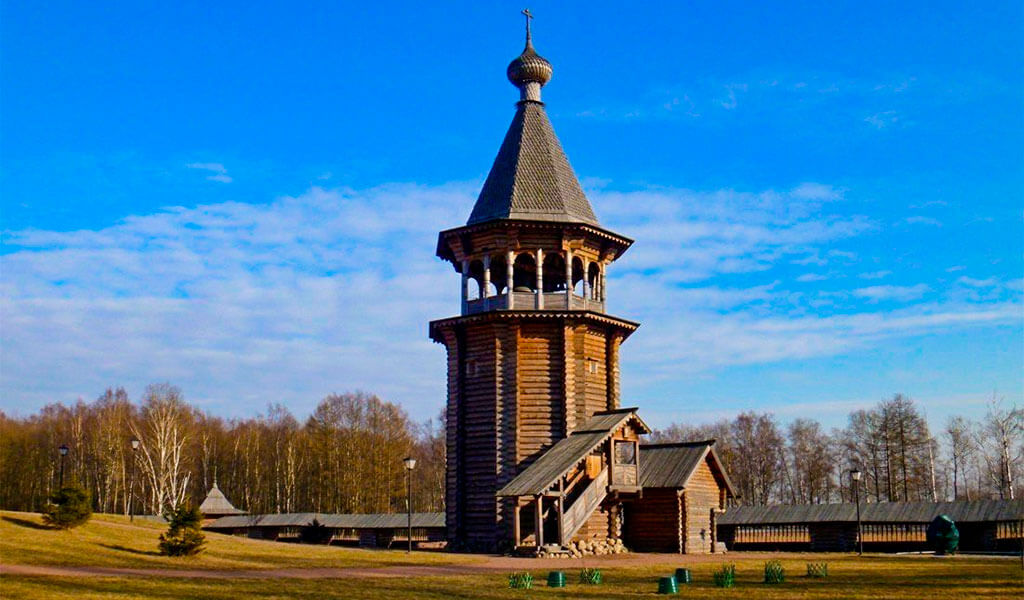 шатровая коловольня.jpg