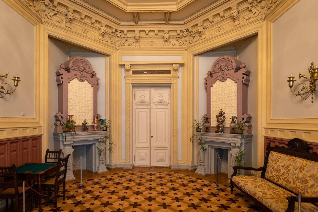 Усадьба Козел-Поклевских внутрение интерьеры.jpeg