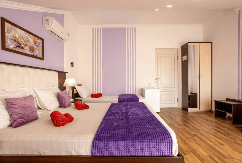 Гостевой дом Прага в Кабардике, номер сбоку.png