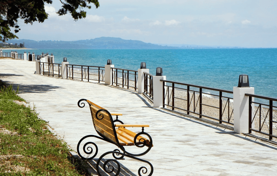 Отель Анакопия Клаб 3 вид на набережную.png