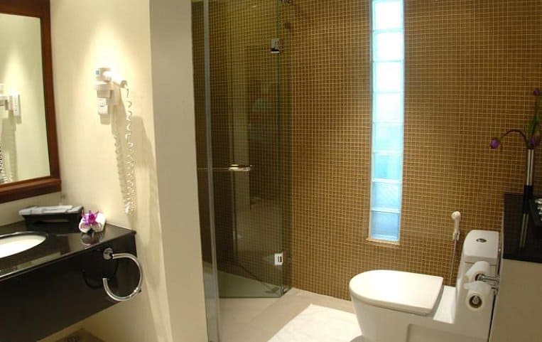 Avani Kalutara 4 (ex. Kani Lanka Resort & Spa) санузел сбоку.jpg Avani Kalutara 4 (ex. Kani Lanka Resort & Spa) санузел сбоку.jpg