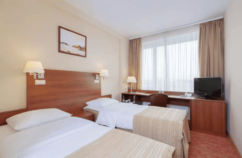 Максима Панорама - номер с раздельными кроватями.png Максима Панорама - номер с раздельными кроватями.png