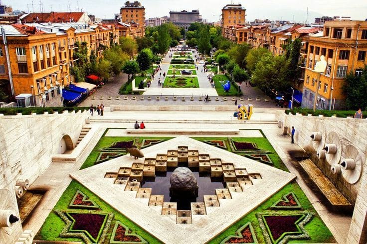 Ереван- Каскад Армении.jpg