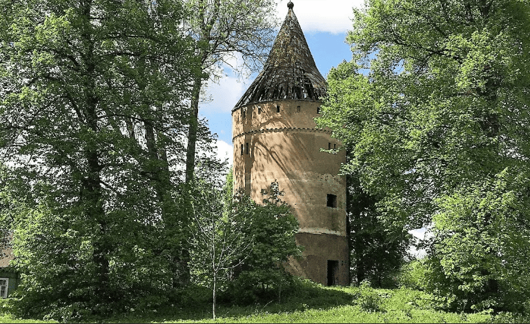 Лынтупы , башня.png