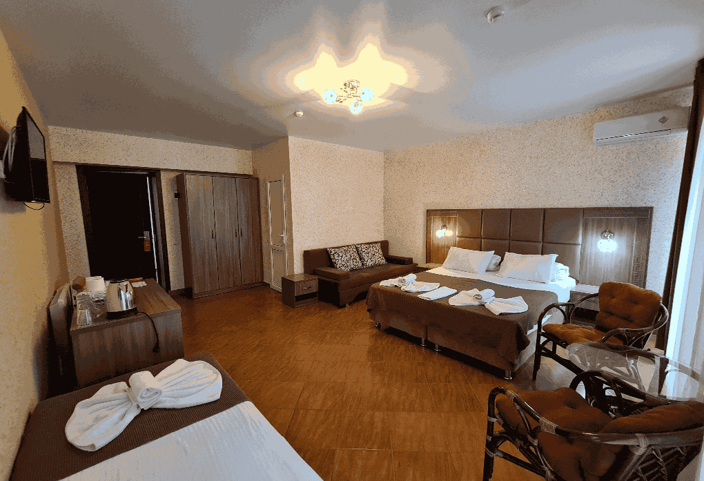 Гостиница Магнолия в Гаграх , 3-х местный номер.png