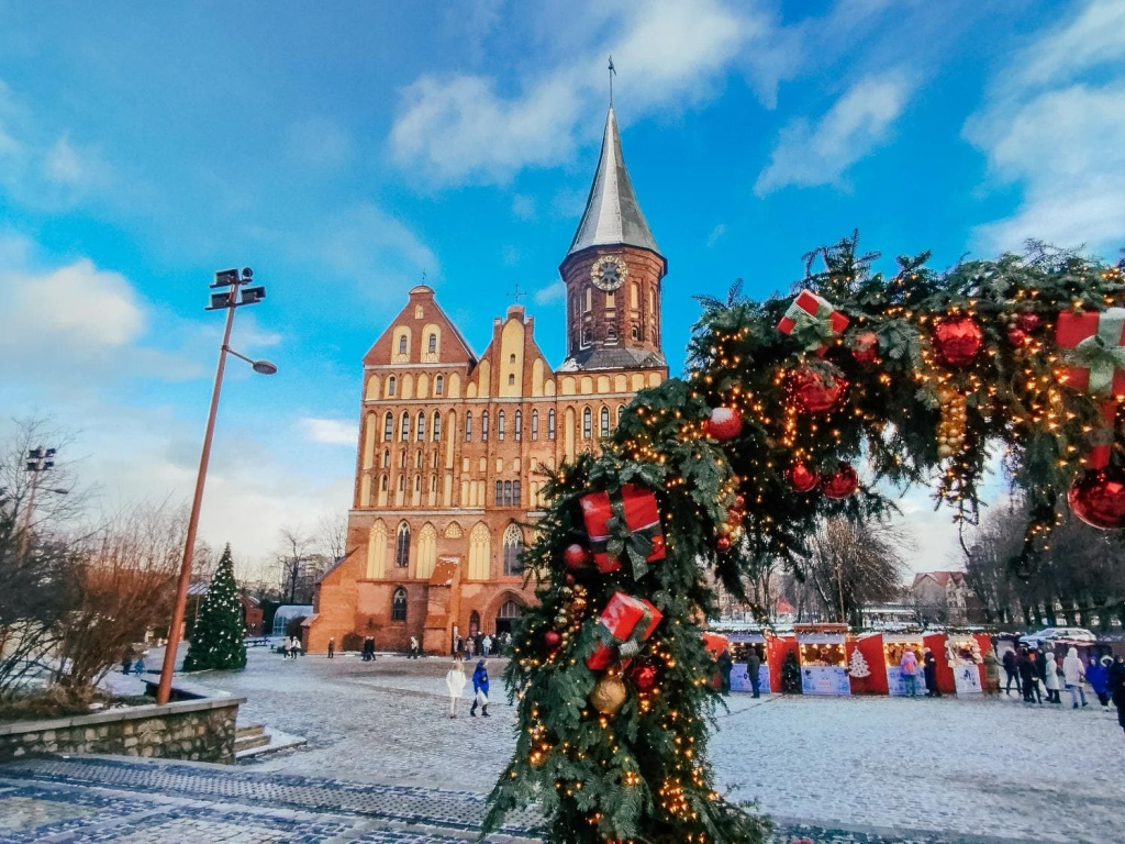 Янтарное Новый год красивое фото.jpg