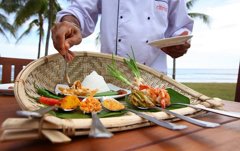 Citrus Hikkaduwa 4 еда.jpg Citrus Hikkaduwa 4 еда.jpg