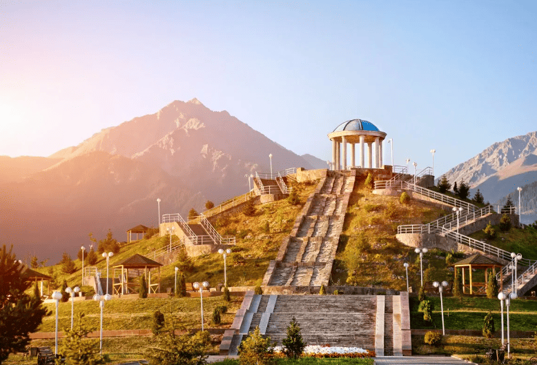 Алматы красивый вид.png