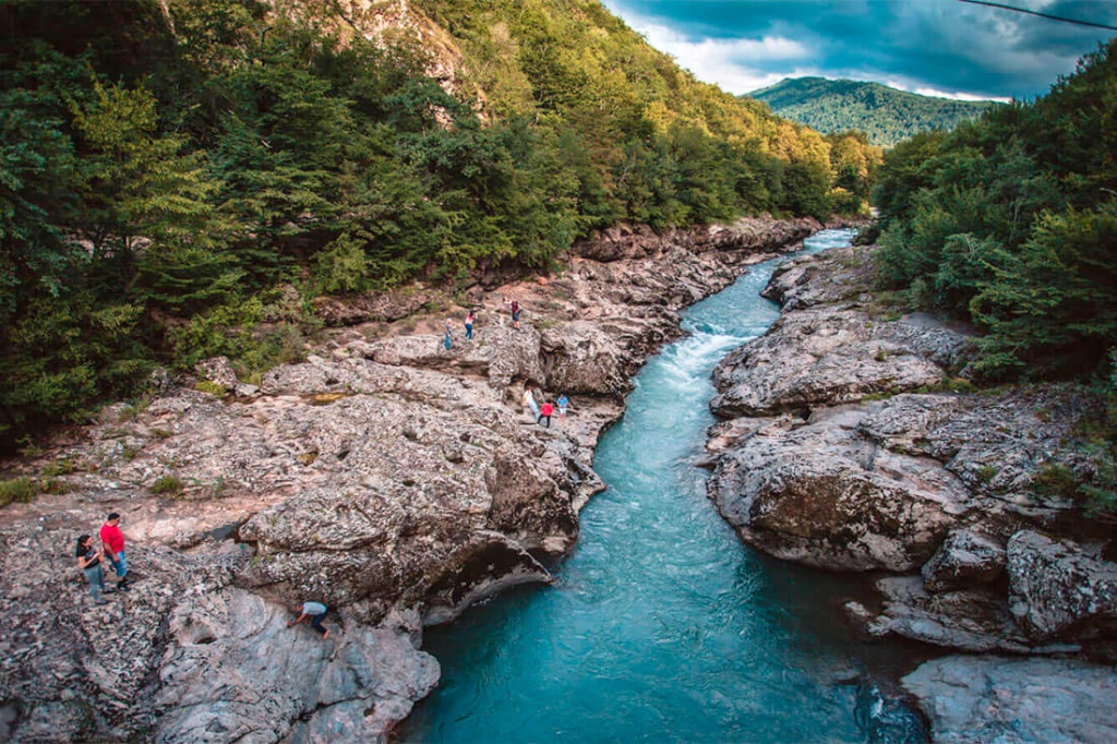 каньон реки белая адыгея.jpg