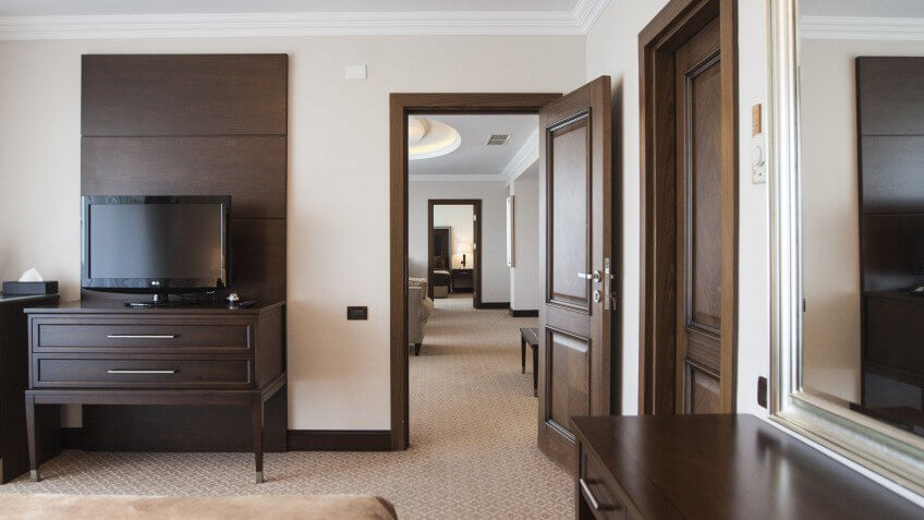 PREMIUM TWO BEDROOM SUITE (Премиум две спальни) вид на коридор.jpg PREMIUM TWO BEDROOM SUITE (Премиум две спальни) вид на коридор.jpg