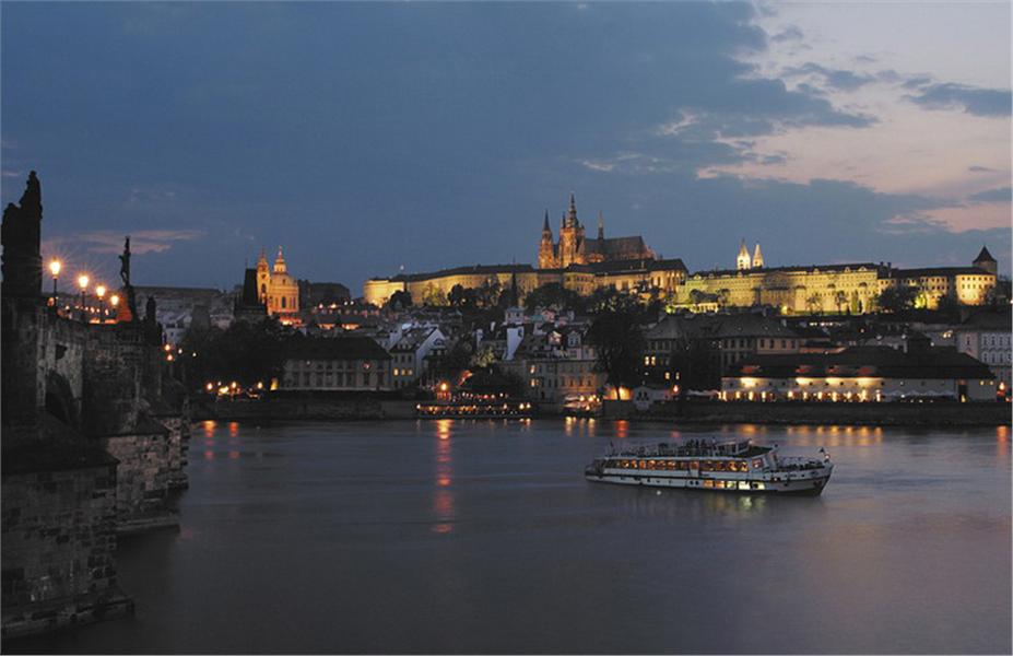 по реке влата.jpg