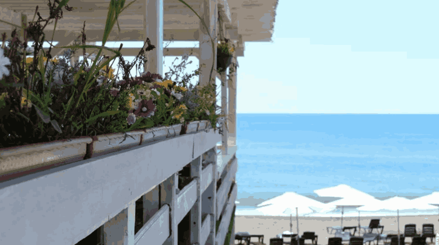 Отель National Грузия вид с отеля на море.png Отель National Грузия вид с отеля на море.png