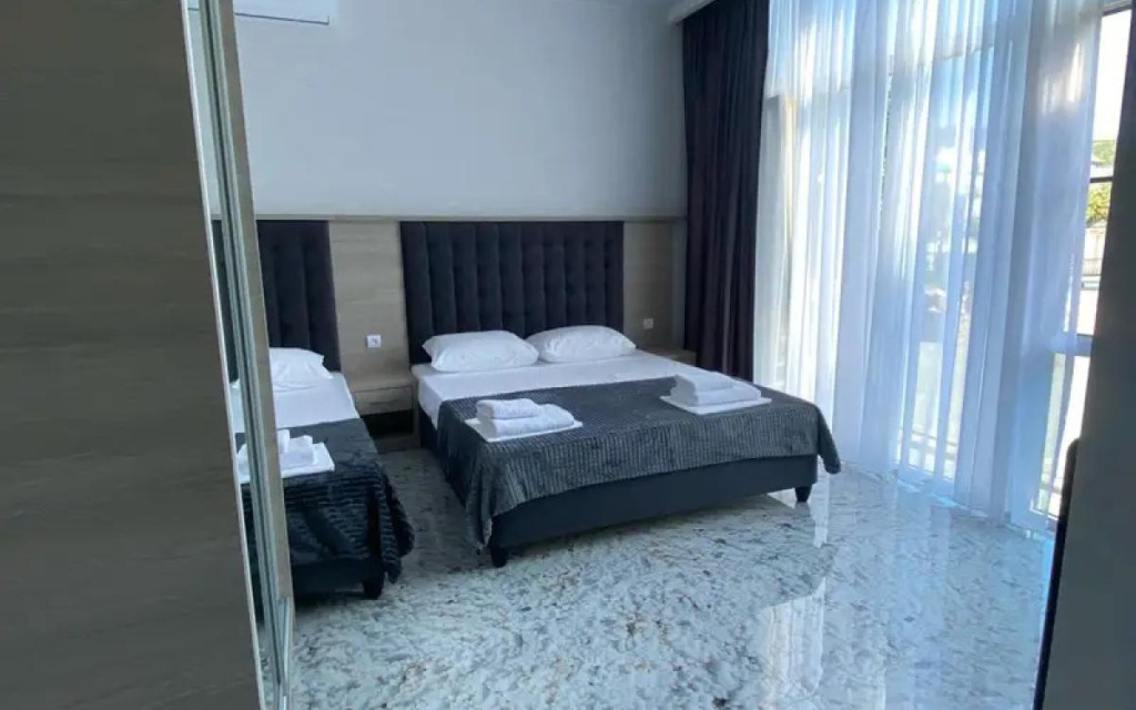 Номер в гостевом дом Альфа в Кабардинке на 3-х человек.jpg