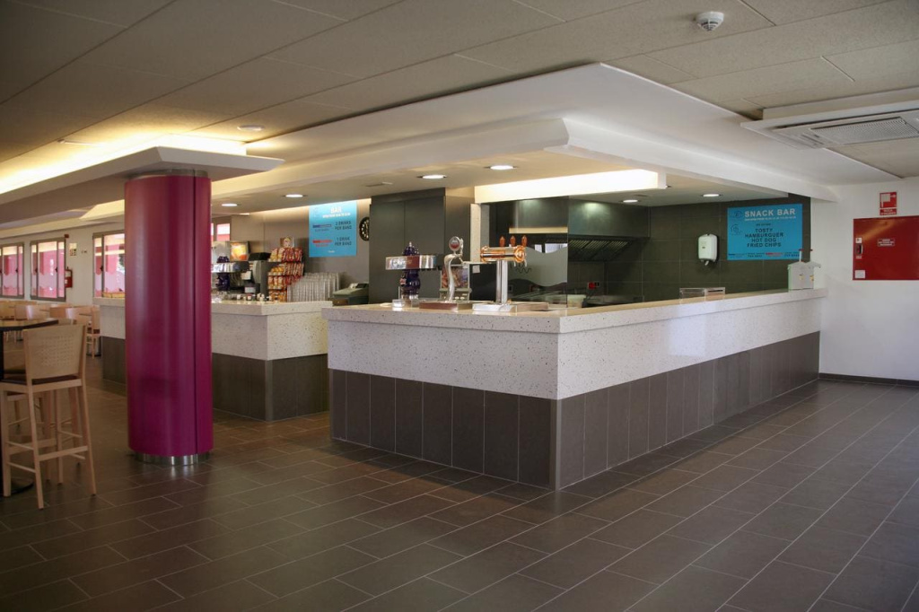 Tossa Beach Center 4 на побережье уютного Тосса-де-Мар 2.jpg